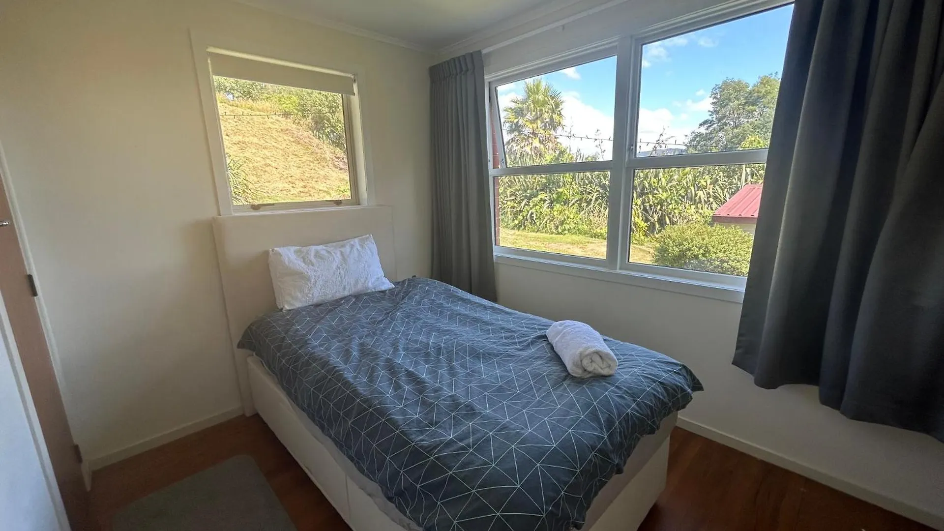 Rotorua Lakes Cottage